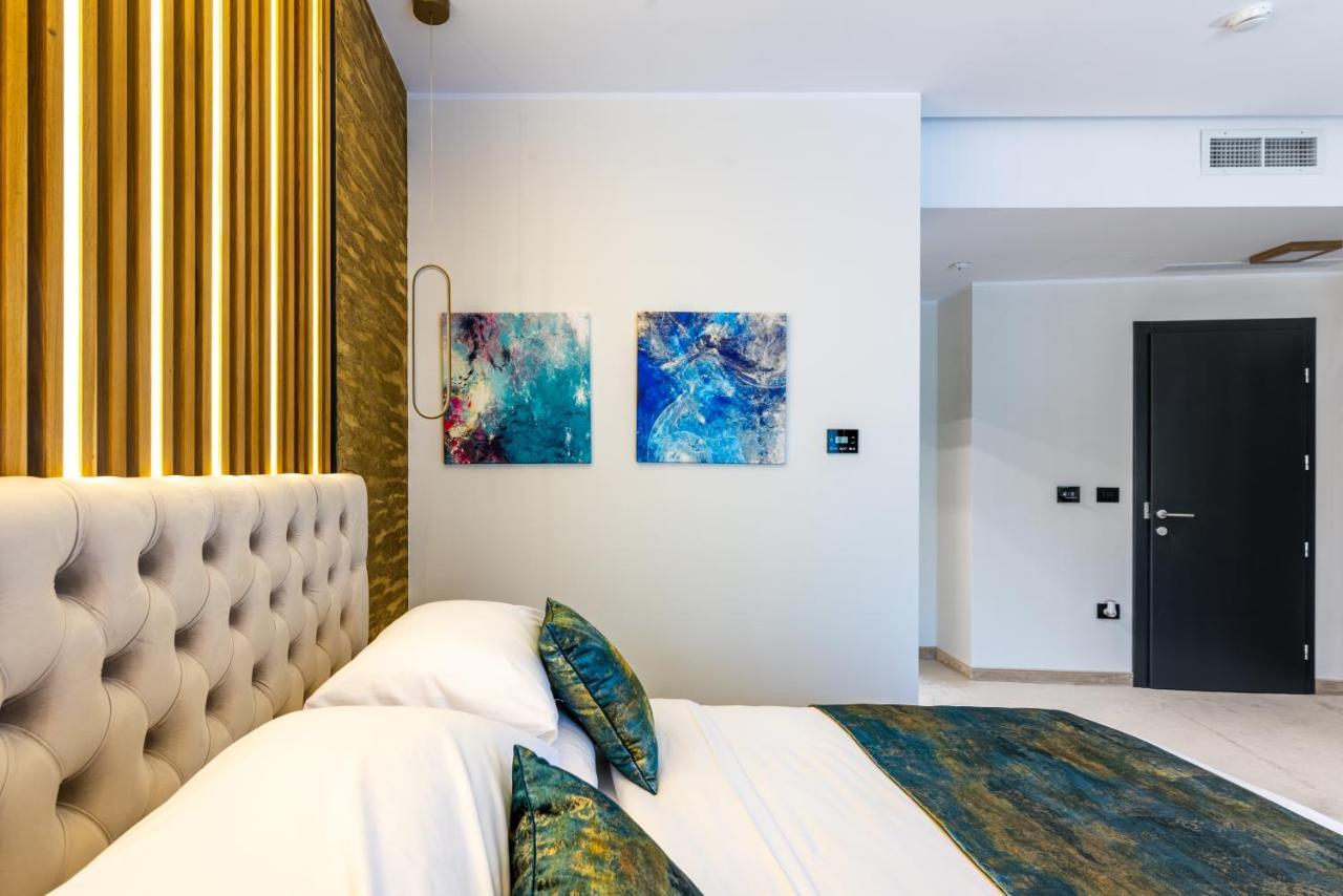 Hotel Ivascu Majszin Kültér fotó