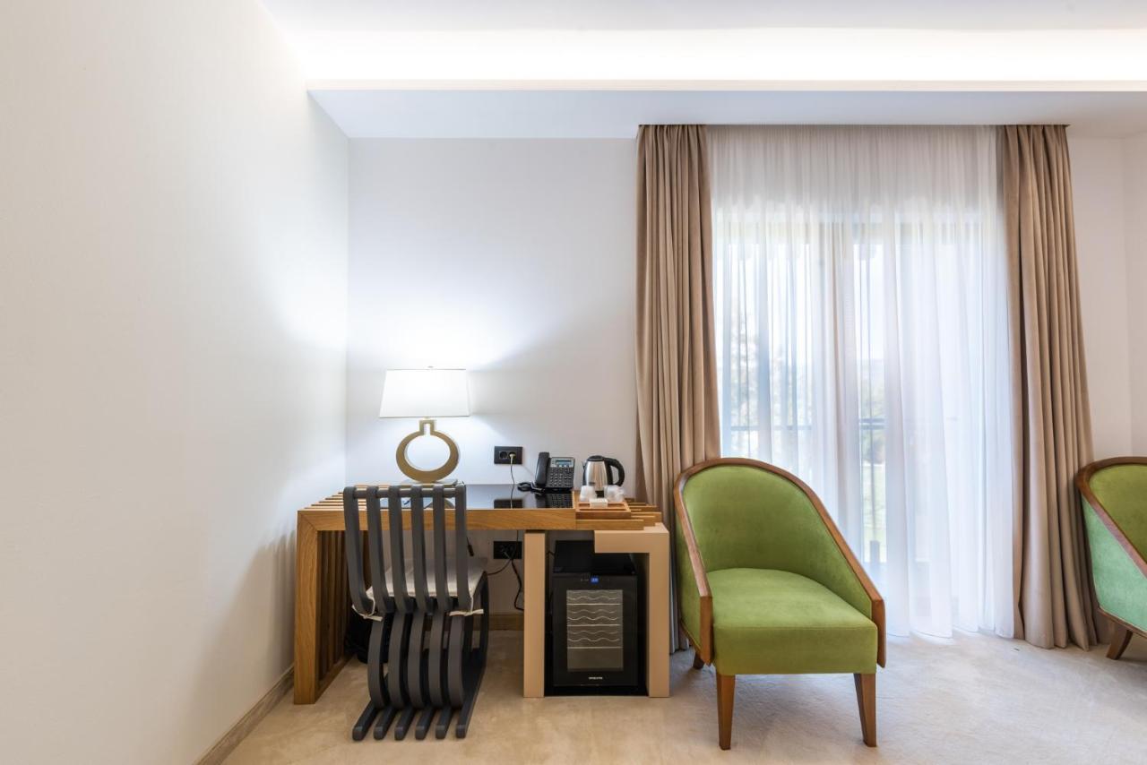 Hotel Ivascu Majszin Kültér fotó